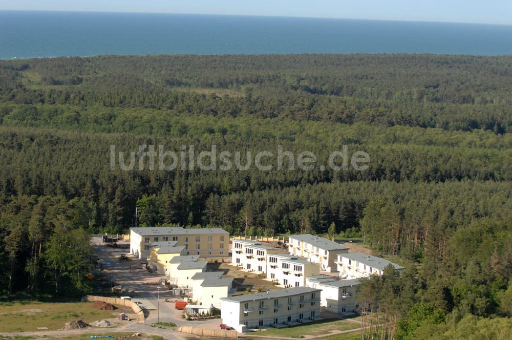 Luftbild Graal-Müritz - Ferienwohnpark im Küstenwald der HAWO Bauträger KG in unmittelbarer Strandnähe im Ostseeheilbad Graal-Müritz