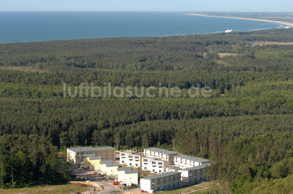 Luftaufnahme Graal-Müritz - Ferienwohnpark im Küstenwald der HAWO Bauträger KG in unmittelbarer Strandnähe im Ostseeheilbad Graal-Müritz