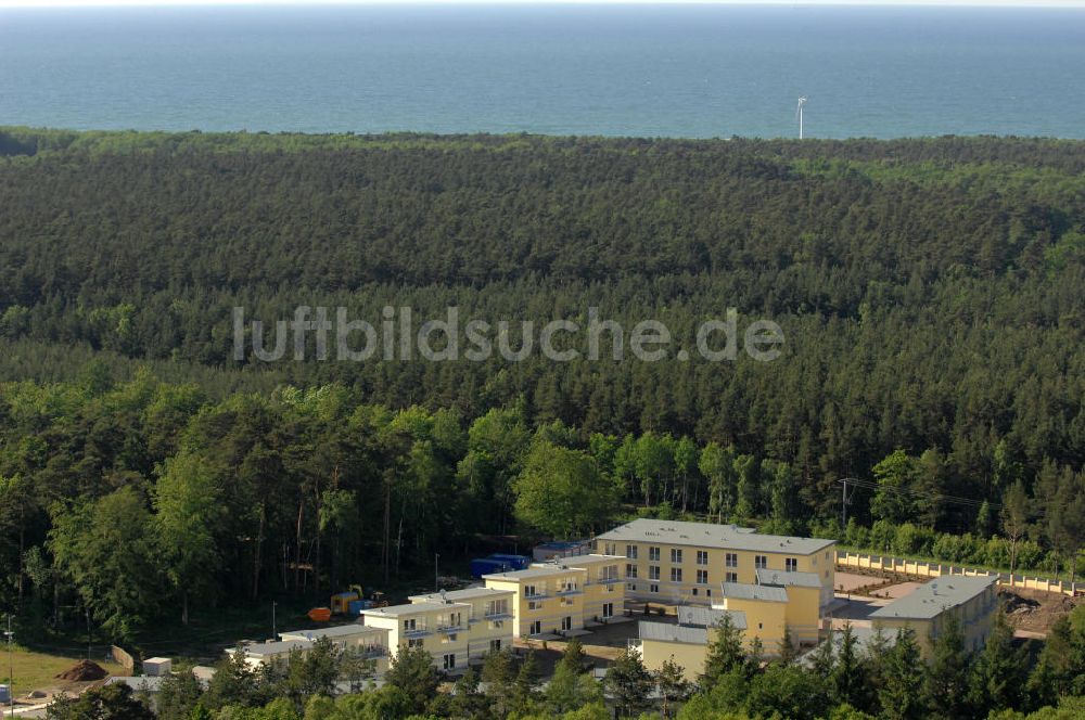 Graal-Müritz von oben - Ferienwohnpark im Küstenwald der HAWO Bauträger KG in unmittelbarer Strandnähe im Ostseeheilbad Graal-Müritz