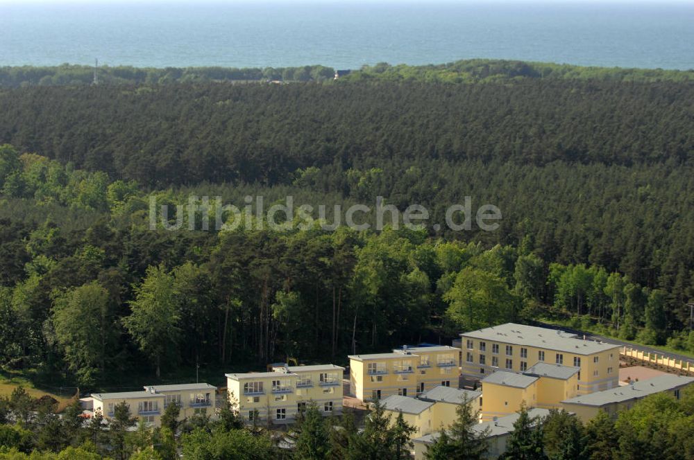 Graal-Müritz aus der Vogelperspektive: Ferienwohnpark im Küstenwald der HAWO Bauträger KG in unmittelbarer Strandnähe im Ostseeheilbad Graal-Müritz