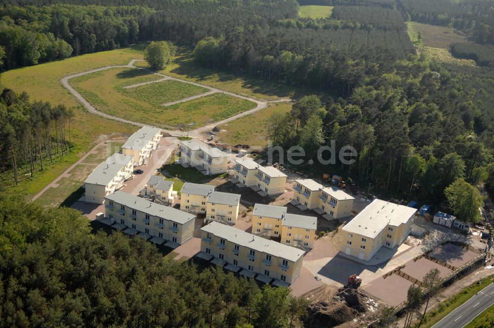 Graal-Müritz aus der Vogelperspektive: Ferienwohnpark im Küstenwald der HAWO Bauträger KG in unmittelbarer Strandnähe im Ostseeheilbad Graal-Müritz