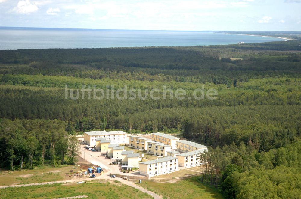 Luftaufnahme Ostseebad Graal-Müritz - Ferienwohnpark im Küstenwald der HAWO Bauträger KG in unmittelbarer Strandnähe im Ostseeheilbad Graal-Müritz