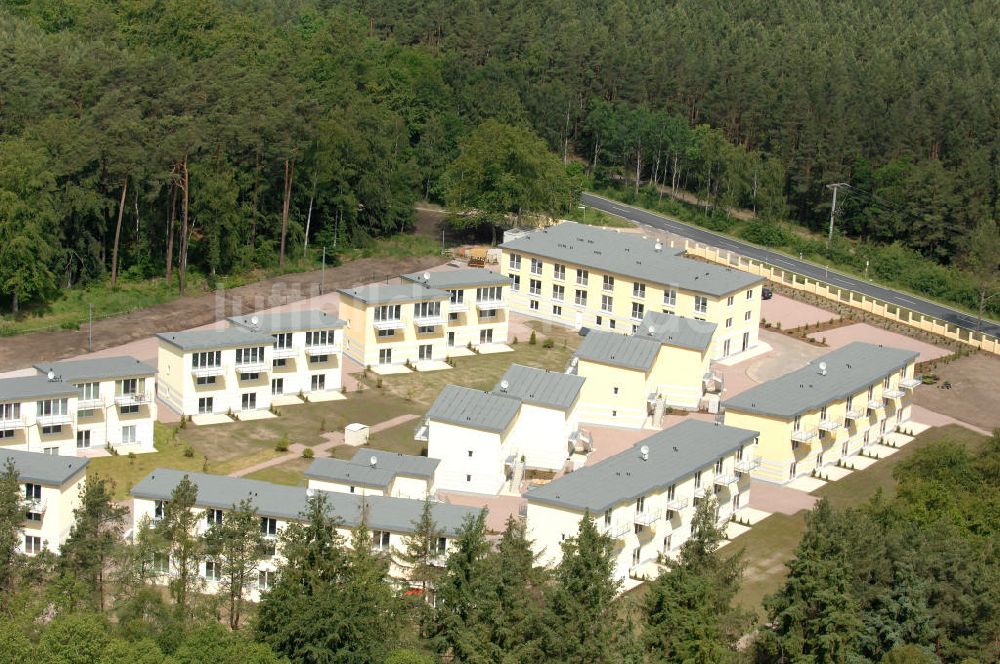 Luftbild Ostseebad Graal-Müritz - Ferienwohnpark im Küstenwald der HAWO Bauträger KG in unmittelbarer Strandnähe im Ostseeheilbad Graal-Müritz