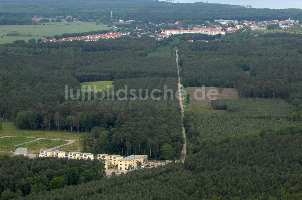 Ostseebad Graal-Müritz aus der Vogelperspektive: Ferienwohnpark im Küstenwald der HAWO Bauträger KG in unmittelbarer Strandnähe im Ostseeheilbad Graal-Müritz