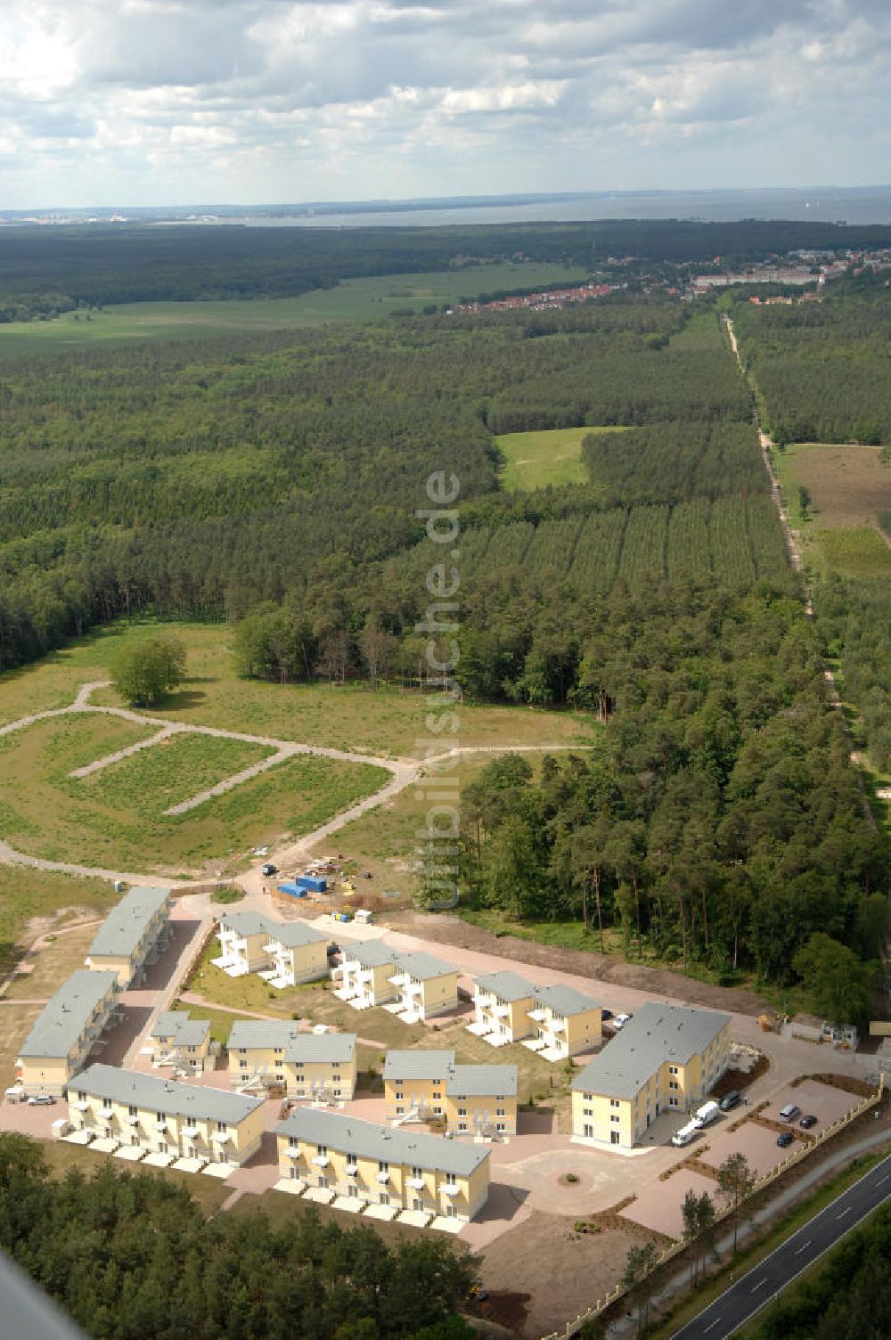 Ostseebad Graal-Müritz von oben - Ferienwohnpark im Küstenwald der HAWO Bauträger KG in unmittelbarer Strandnähe im Ostseeheilbad Graal-Müritz