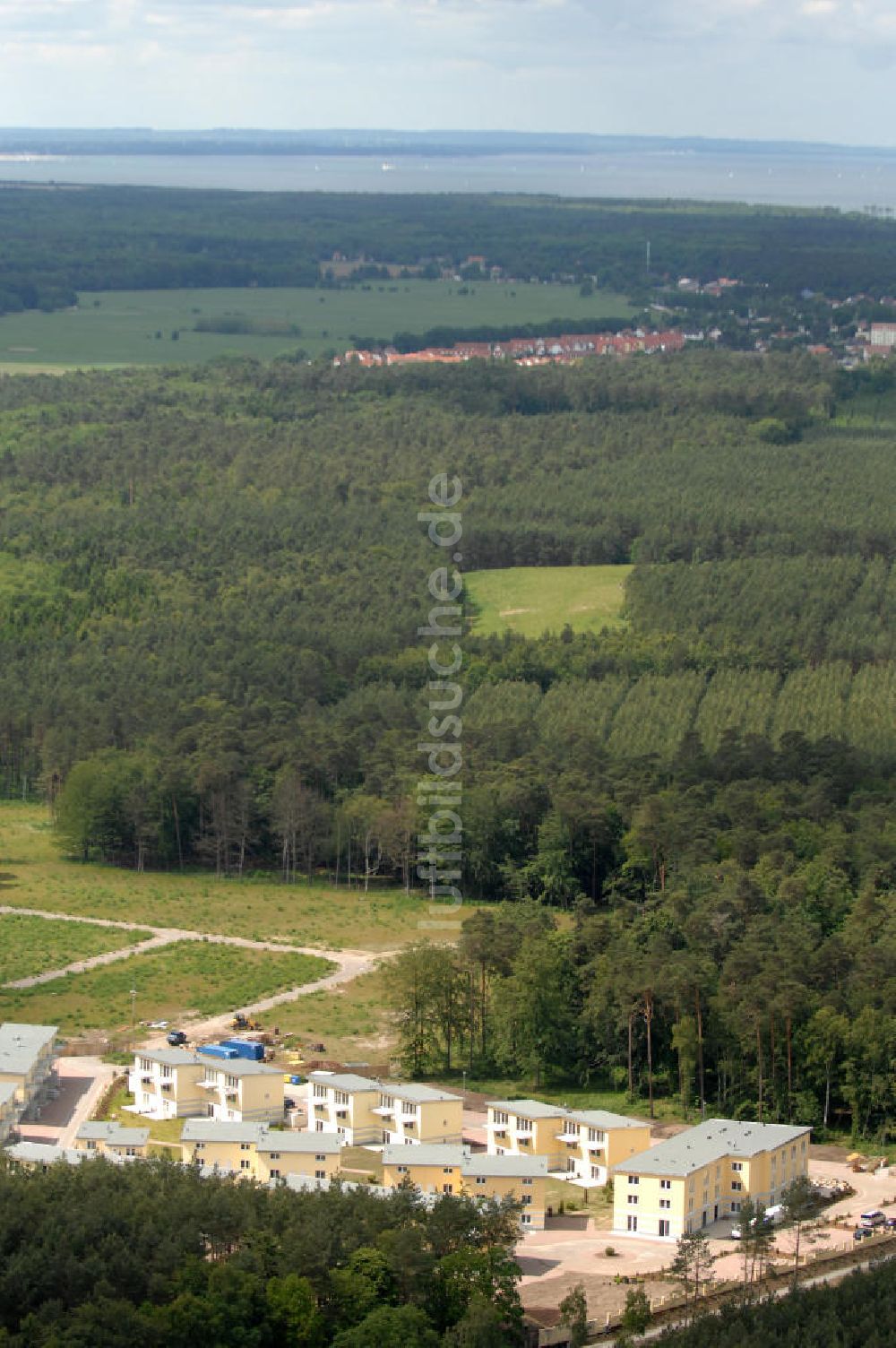 Ostseebad Graal-Müritz von oben - Ferienwohnpark im Küstenwald der HAWO Bauträger KG in unmittelbarer Strandnähe im Ostseeheilbad Graal-Müritz