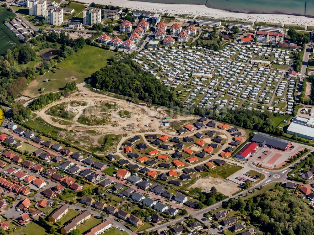 Großenbrode von oben - Ferienwohnungsanlage Holiday Vital Resort in Großenbrode im Bundesland Schleswig-Holstein, Deutschland