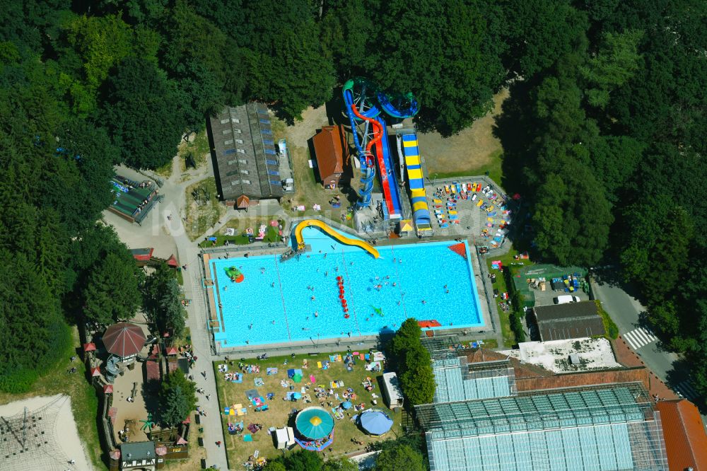 Luftaufnahme Haren (Ems) - Ferienzentrum Schloss Dankern am Dankernsee in Haren (Ems) im Bundesland Niedersachsen, Deutschland