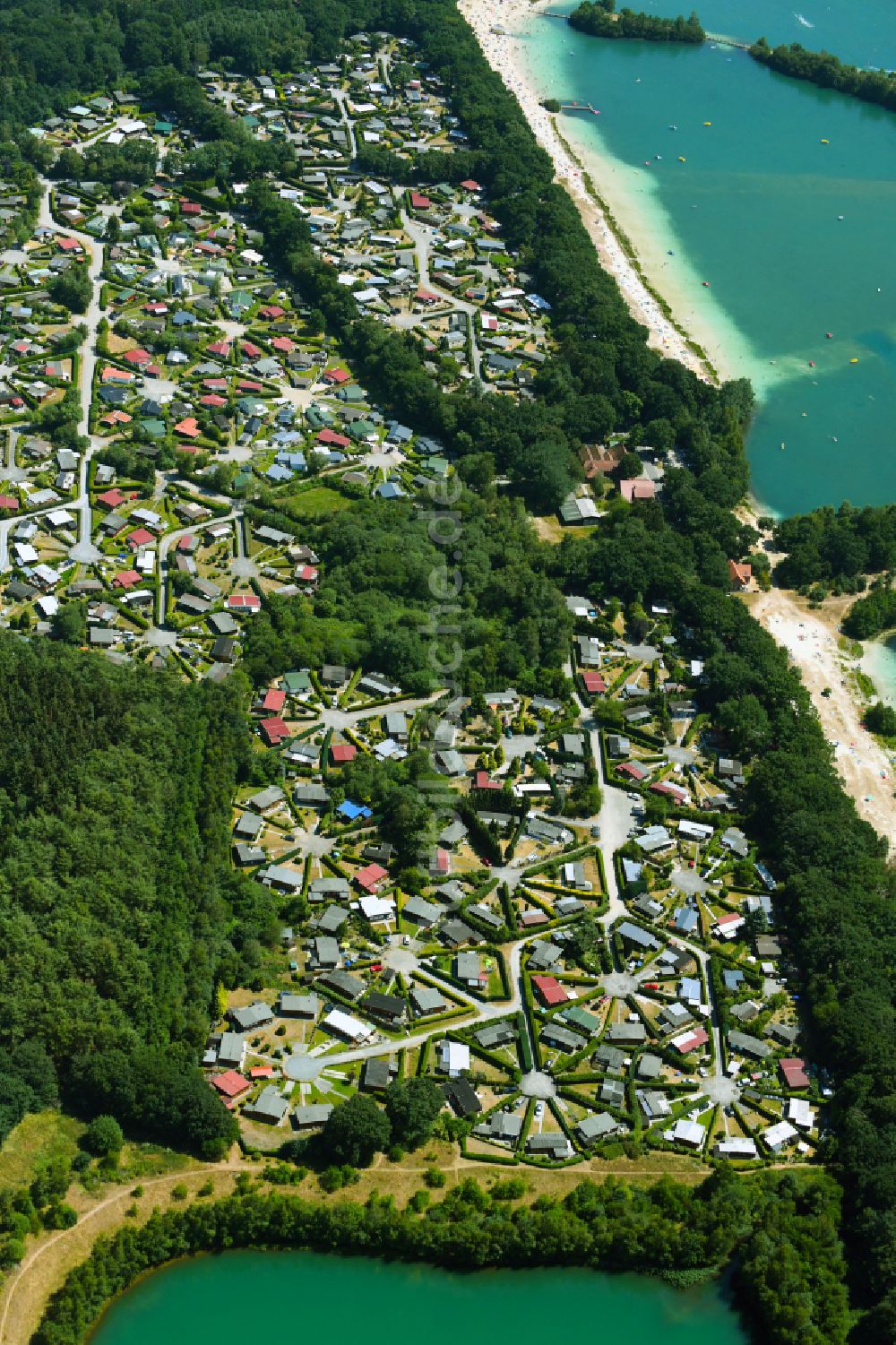 Luftaufnahme Haren (Ems) - Ferienzentrum Schloss Dankern am Dankernsee in Haren (Ems) im Bundesland Niedersachsen, Deutschland