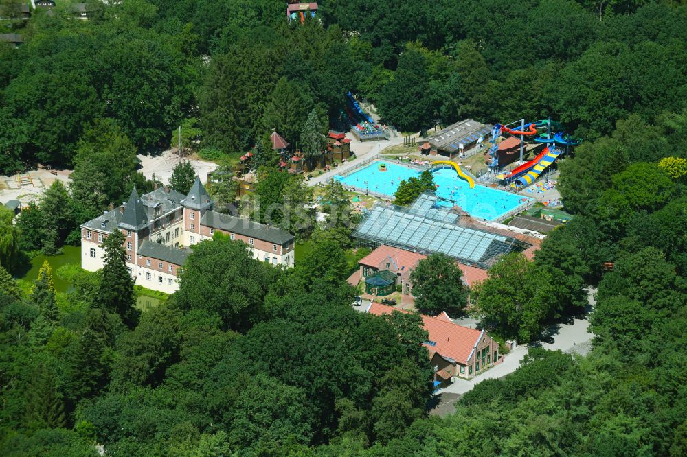 Luftaufnahme Haren (Ems) - Ferienzentrum Schloss Dankern am Dankernsee in Haren (Ems) im Bundesland Niedersachsen, Deutschland