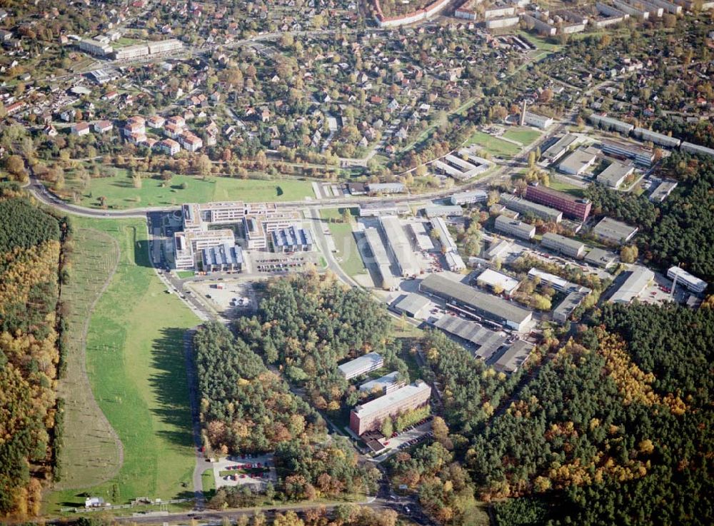 Berlin - Köpenick von oben - Feriger Neubau auf dem Gelände des Innovationsparkes Wuhlheide in Berlin - Köpenick.