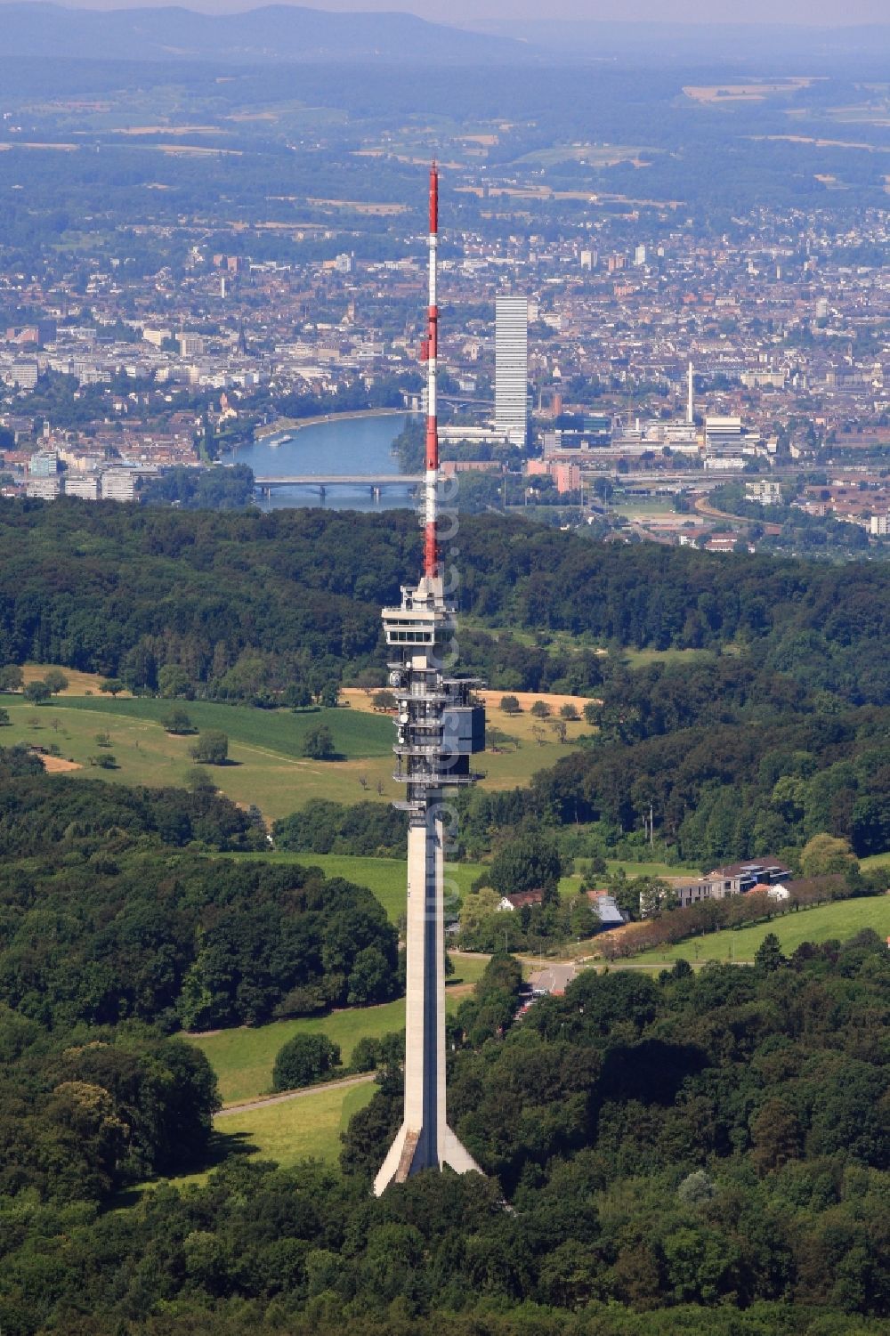 Luftbild Basel - Fernmeldeturm und Fernsehturm in Basel in Schweiz