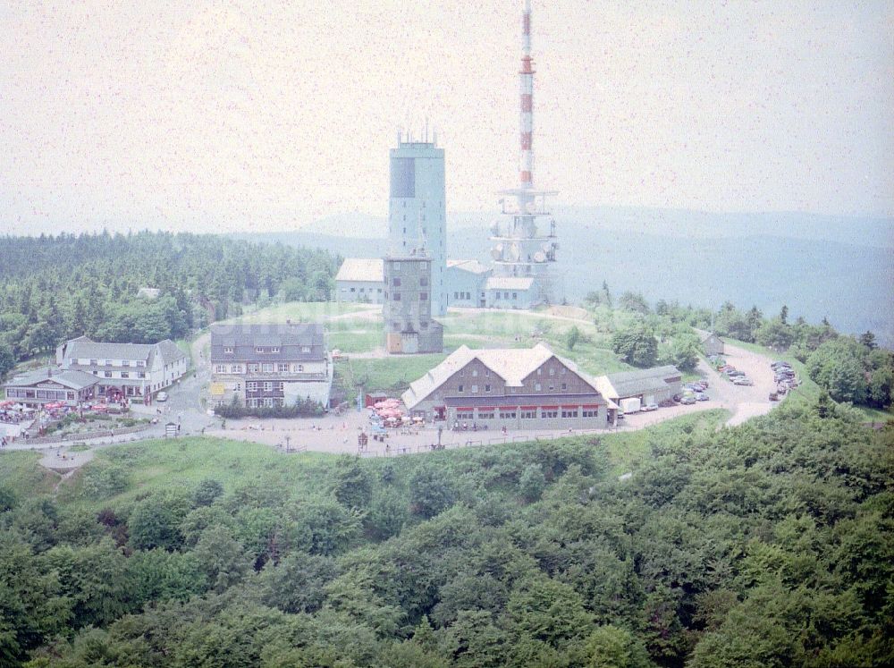 Kurort Brotterode von oben - Fernmeldeturm und Fernsehturm in Brotterode im Bundesland Thüringen