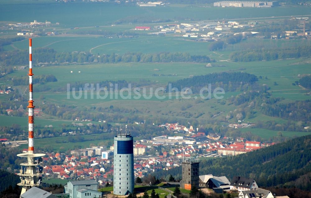 Kurort Brotterode aus der Vogelperspektive: Fernmeldeturm und Fernsehturm in Brotterode im Bundesland Thüringen