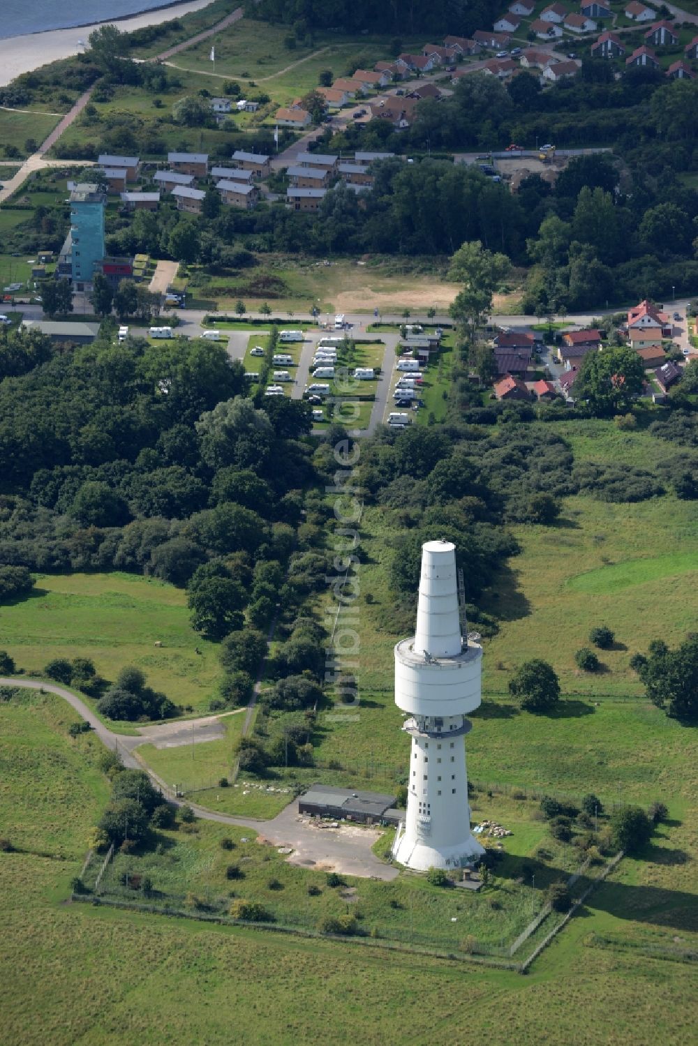 Neustadt in Holstein aus der Vogelperspektive: Fernmeldeturm und Fernsehturm in Neustadt in Holstein im Bundesland Schleswig-Holstein