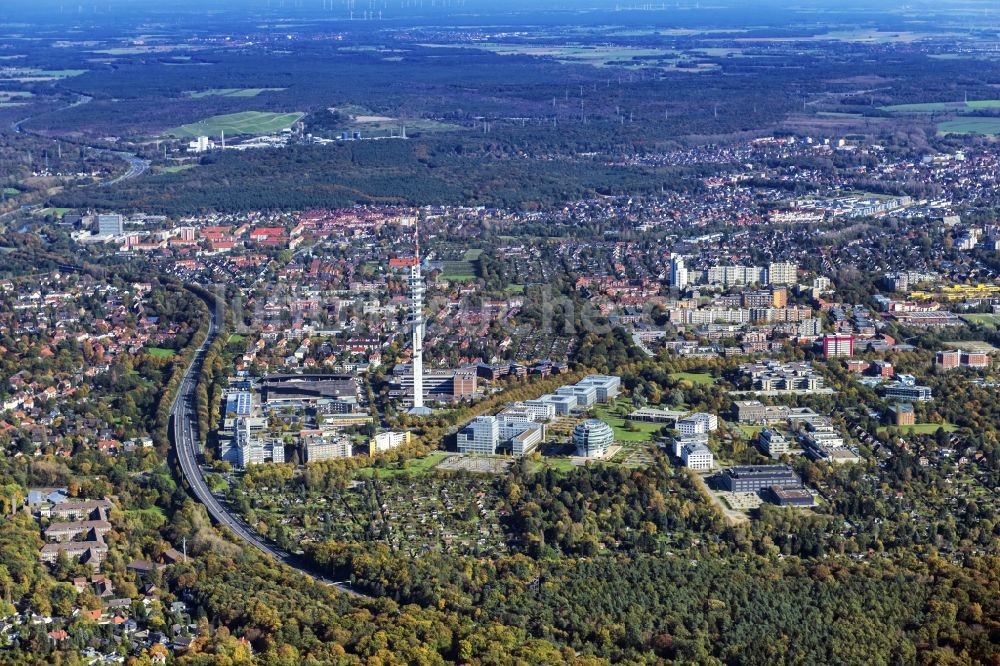 Luftbild Hannover - Fernmeldeturm und Fernsehturm im Ortsteil Buchholz-Kleefeld in Hannover im Bundesland Niedersachsen, Deutschland