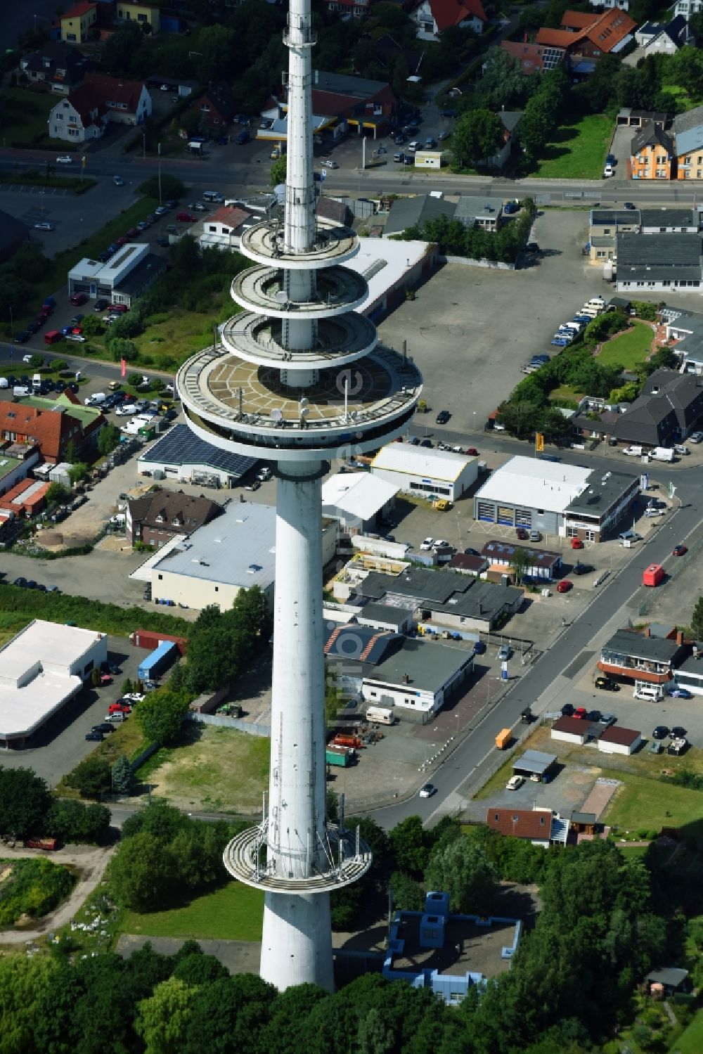 Luftaufnahme Cuxhaven - Fernmeldeturm und Fernsehturm im Ortsteil Süder- und Westerwisch in Cuxhaven im Bundesland Niedersachsen, Deutschland