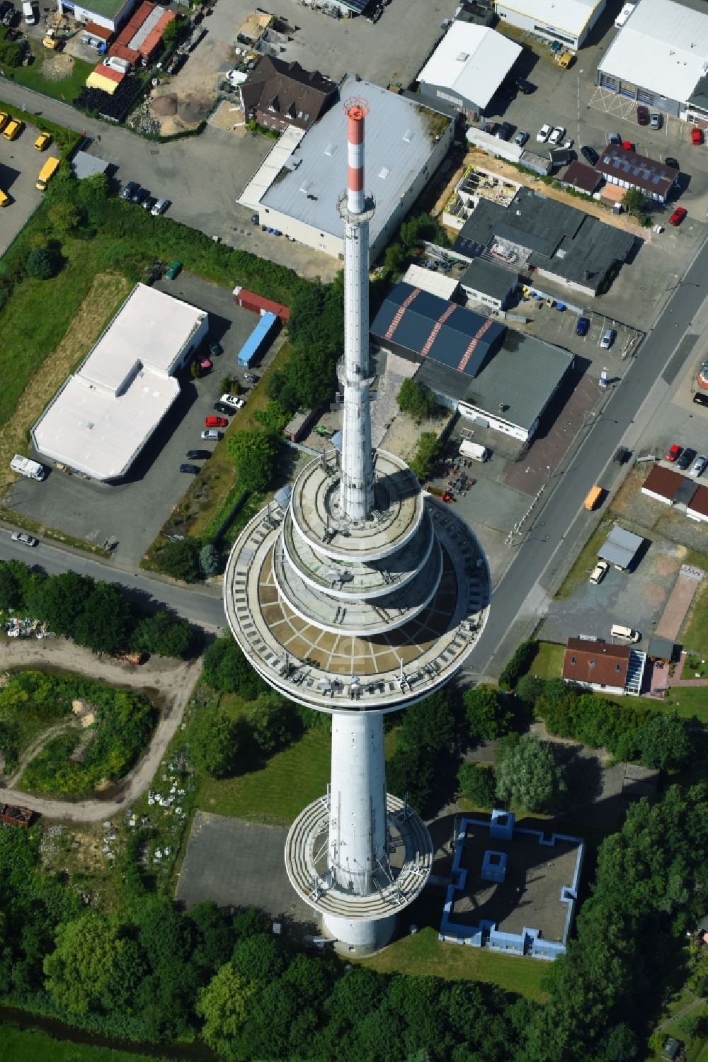 Luftbild Cuxhaven - Fernmeldeturm und Fernsehturm im Ortsteil Süder- und Westerwisch in Cuxhaven im Bundesland Niedersachsen, Deutschland