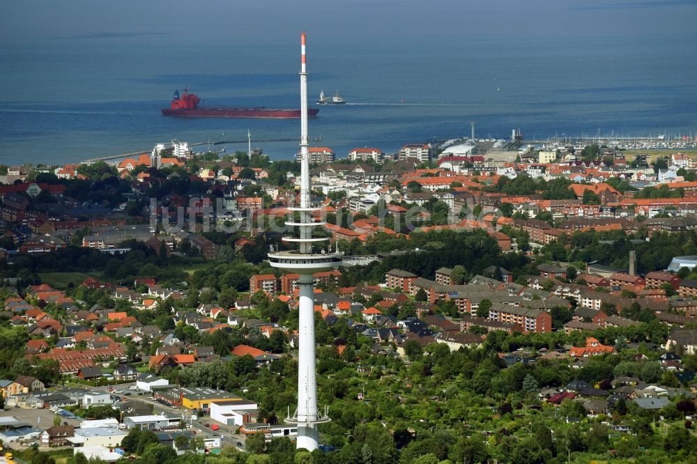 Luftaufnahme Cuxhaven - Fernmeldeturm und Fernsehturm im Ortsteil Süder- und Westerwisch in Cuxhaven im Bundesland Niedersachsen, Deutschland