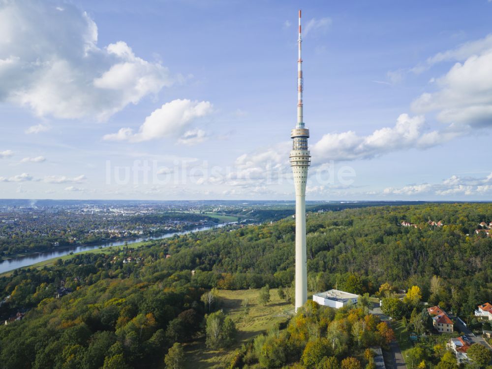 Dresden von oben - Fernmeldeturm und Fernsehturm im Ortsteil Wachwitz in Dresden im Bundesland Sachsen, Deutschland