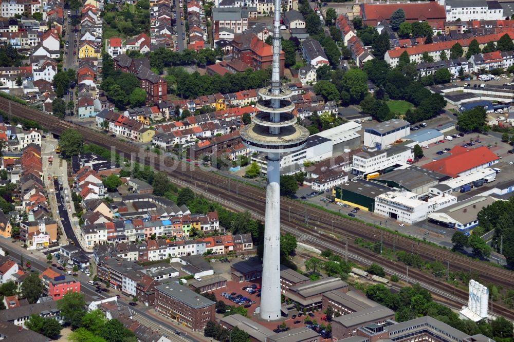 Luftbild Bremen - Fernmeldeturm und Fernsehturm im Ortsteil Walle in Bremen, Deutschland