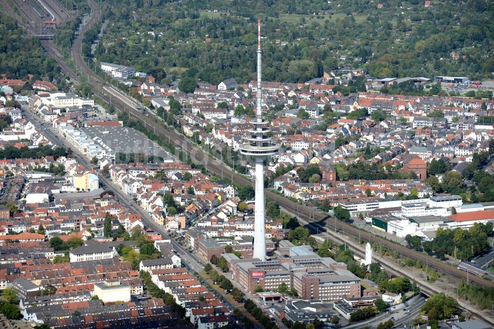 Luftaufnahme Bremen - Fernmeldeturm - Fernsehturm im Stadtteil Walle im Norden von Bremen