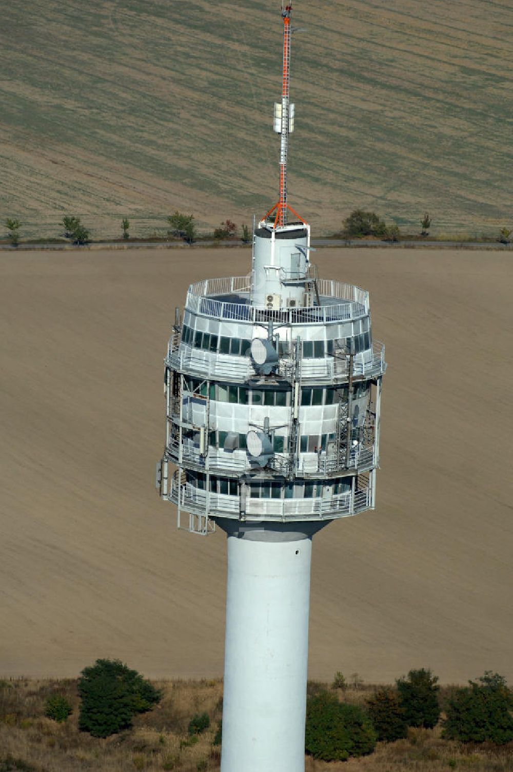 Luftbild Schönwalde-Glien OT Pernewitz - Fernmeldeturm / Funkturm Pernewitz