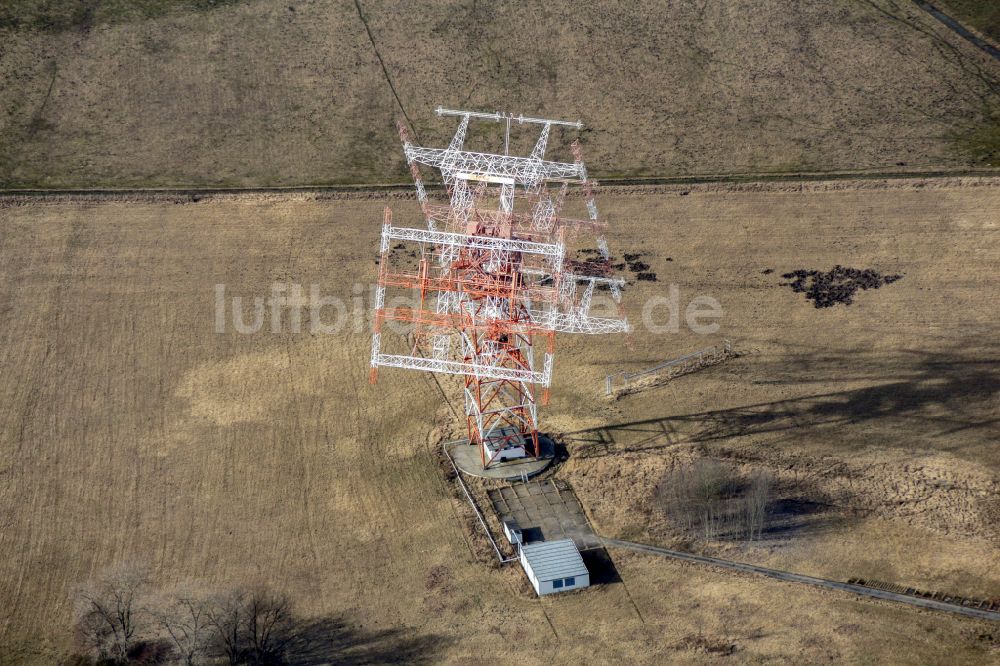 Weinberg von oben - Fernmeldeturm und Grundnetzsender Großfunkstelle Nauen in Weinberg im Bundesland Brandenburg, Deutschland