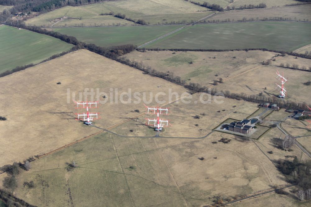 Weinberg aus der Vogelperspektive: Fernmeldeturm und Grundnetzsender Großfunkstelle Nauen in Weinberg im Bundesland Brandenburg, Deutschland