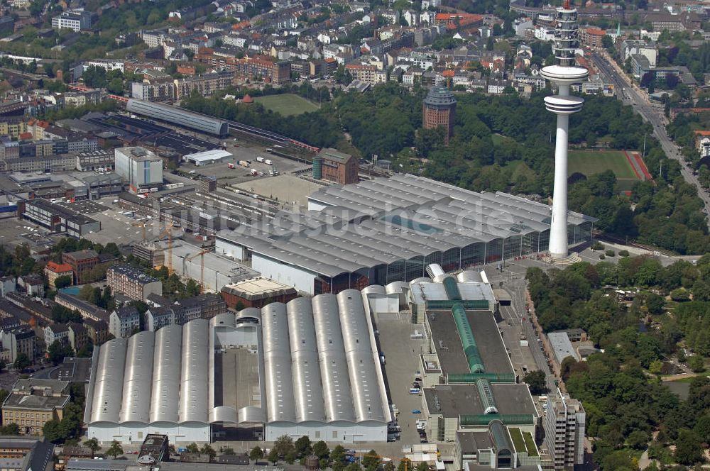 Hamburg aus der Vogelperspektive: Fernmeldeturm Heinrich-Hertz-Turm am Messe-Gelände