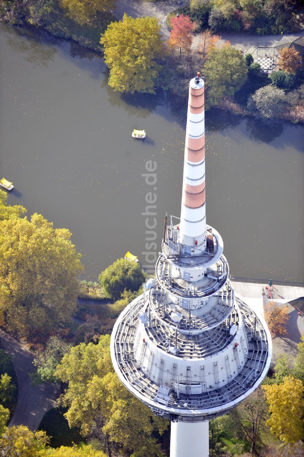 Mannheim aus der Vogelperspektive: Fernmeldeturm Mannheim