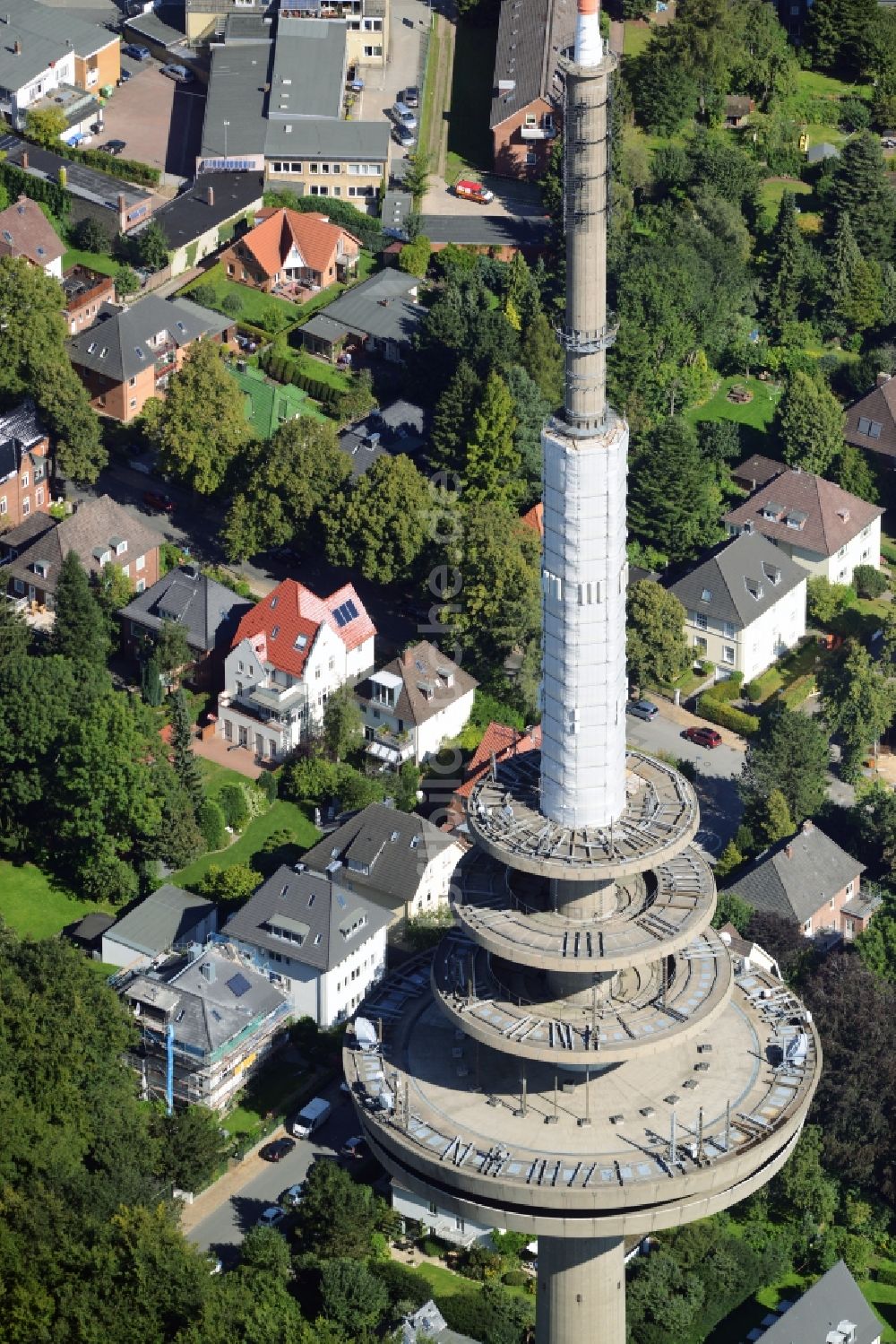 Luftaufnahme Kiel - Fernmeldeturm im Vieburger Gehölz in Kiel im Bundesland Schleswig-Holstein