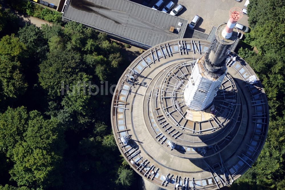 Luftaufnahme Kiel - Fernmeldeturm im Vieburger Gehölz in Kiel im Bundesland Schleswig-Holstein