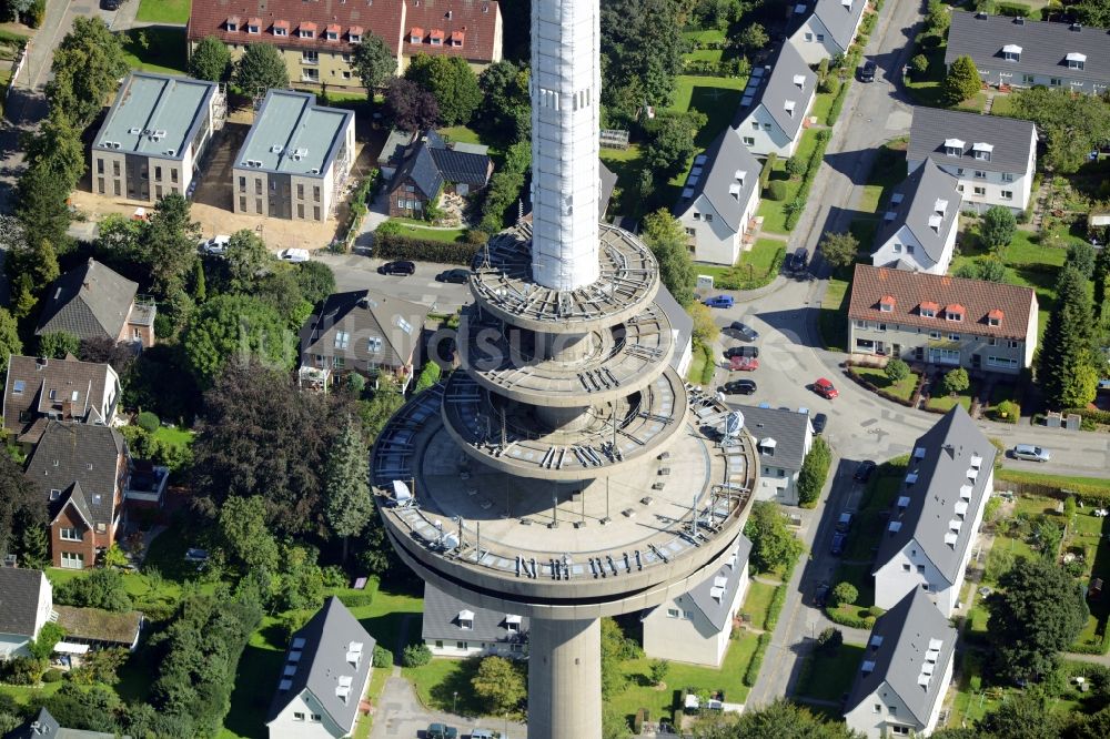 Kiel aus der Vogelperspektive: Fernmeldeturm im Vieburger Gehölz in Kiel im Bundesland Schleswig-Holstein