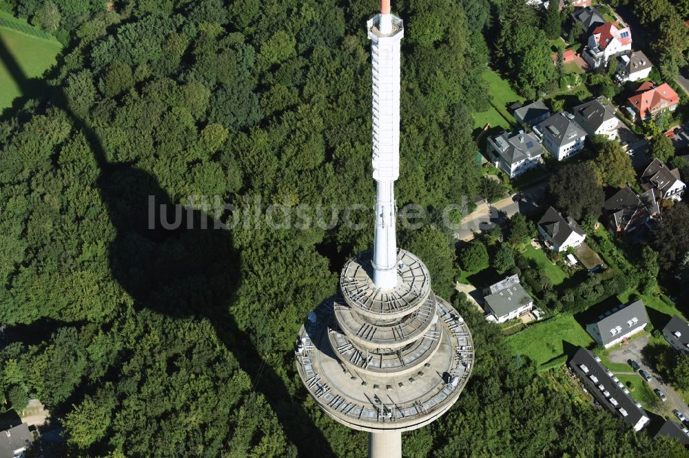 Luftaufnahme Kiel - Fernmeldeturm im Vieburger Gehölz in Kiel im Bundesland Schleswig-Holstein