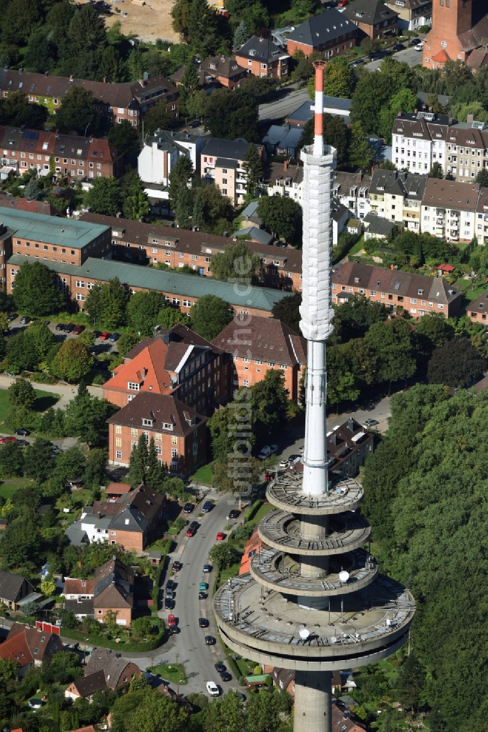 Kiel von oben - Fernmeldeturm im Vieburger Gehölz in Kiel im Bundesland Schleswig-Holstein