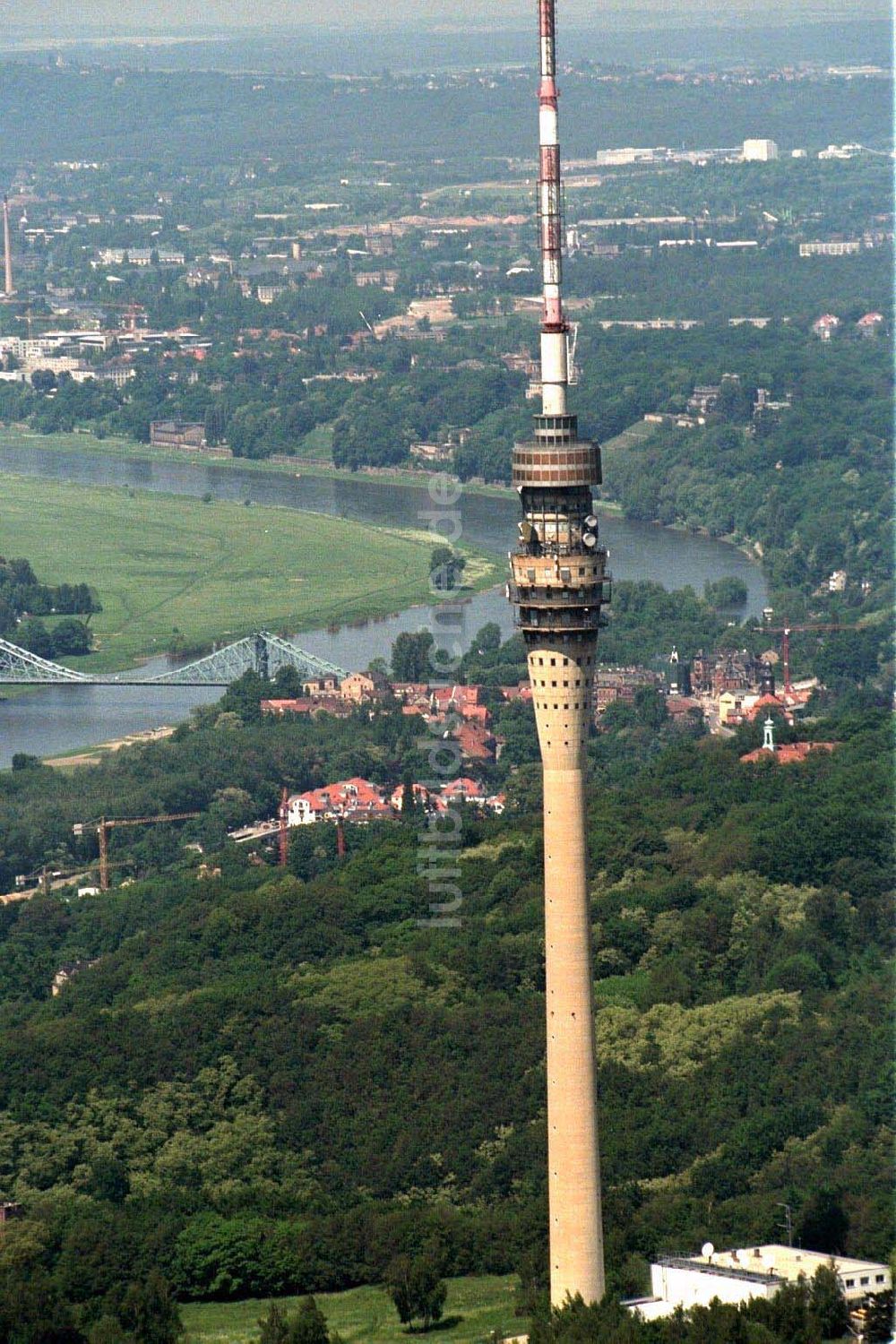 Dresden aus der Vogelperspektive: Fernsehturm Dresden