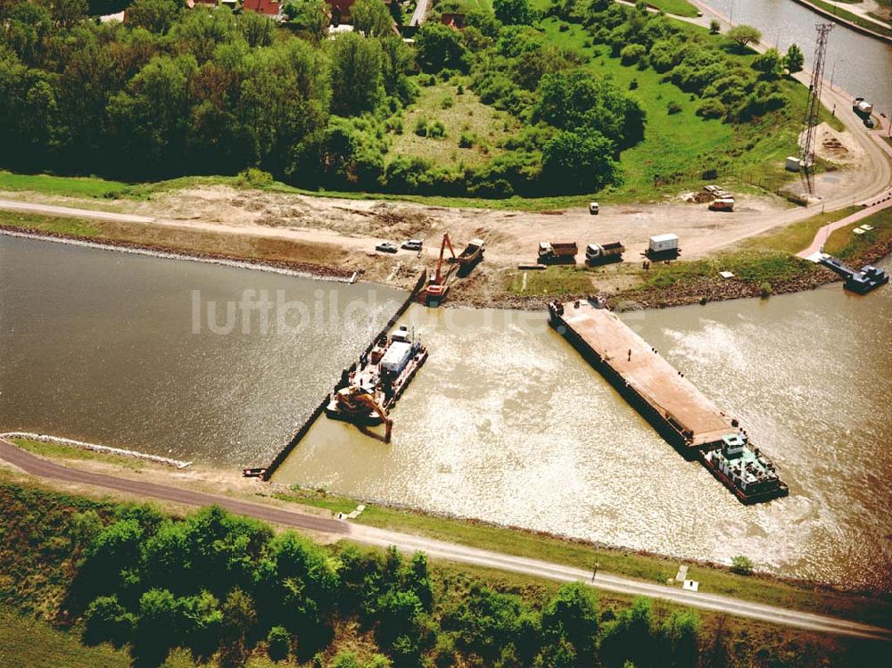 Luftbild Rothensee / Sachsen - Anhalt - Fertig ausgebaute Schleuse Rotensee zwischen Mittellandkanal und Elbe - Havel Kanal am Wasserstraßenkreuz Magdeburg