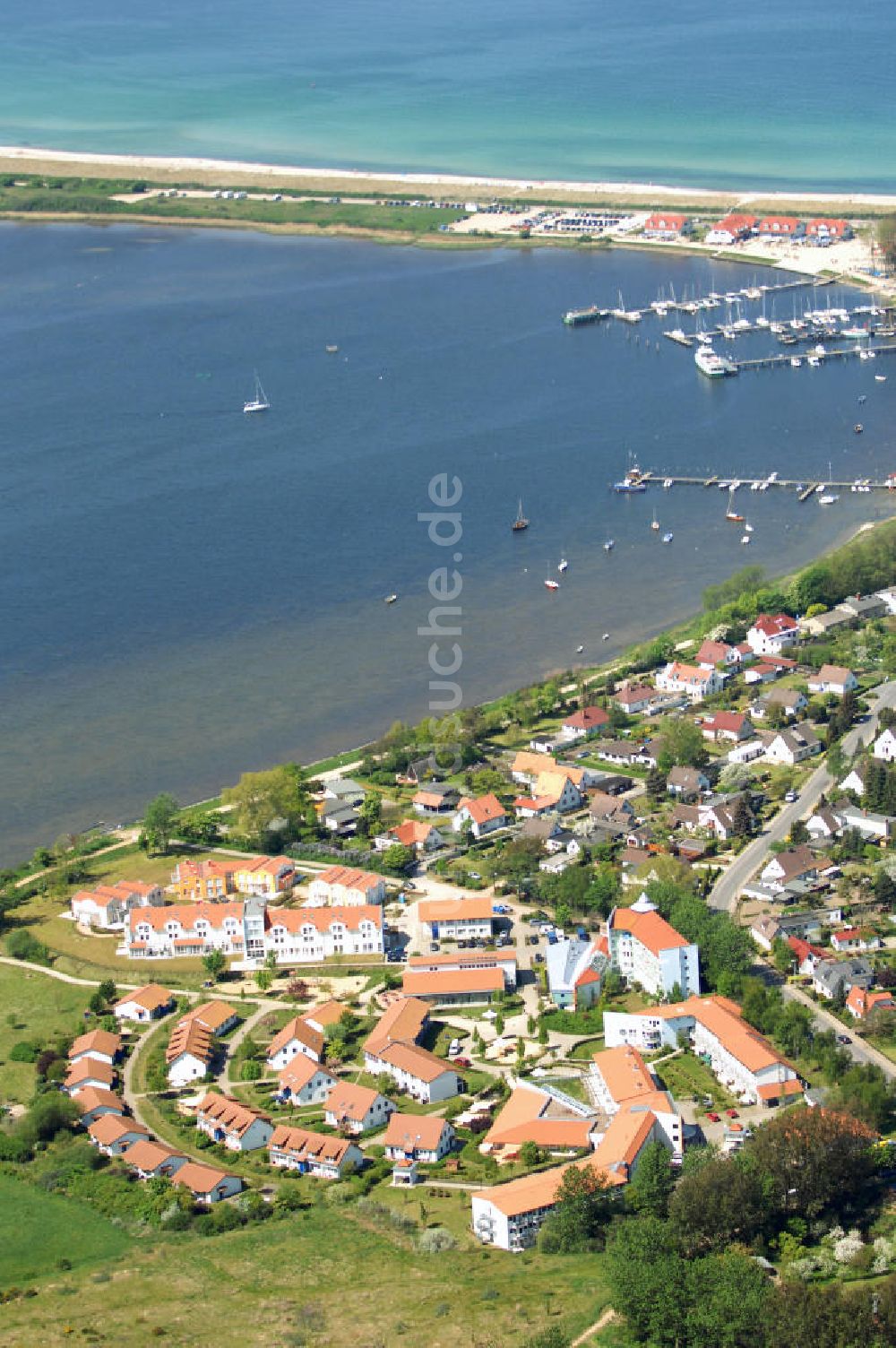 Rerik von oben - Fertig ausgebautes Feriendorf der AWO-SANO GmbH in Rerik / Mecklenburg Vorpommern