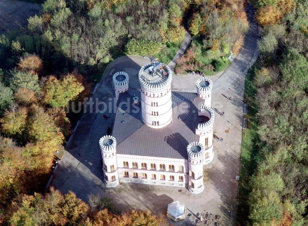 Luftaufnahme Granitz auf Rügen / MV - Fertig rekonstruiertes Jagdschloß Granitz auf Rügen.