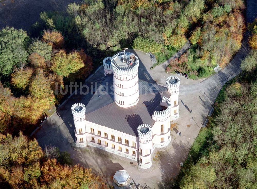 Granitz auf Rügen / MV von oben - Fertig rekonstruiertes Jagdschloß Granitz auf Rügen.