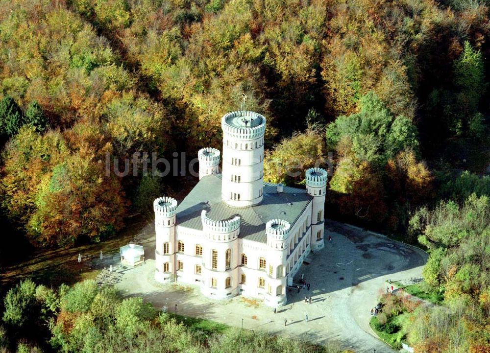 Granitz auf Rügen / MV aus der Vogelperspektive: Fertig rekonstruiertes Jagdschloß Granitz auf Rügen.