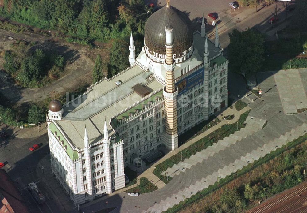 Luftbild Dresden - Fertig restaurierte Moschee Yenidze in Dresden-Neustadt