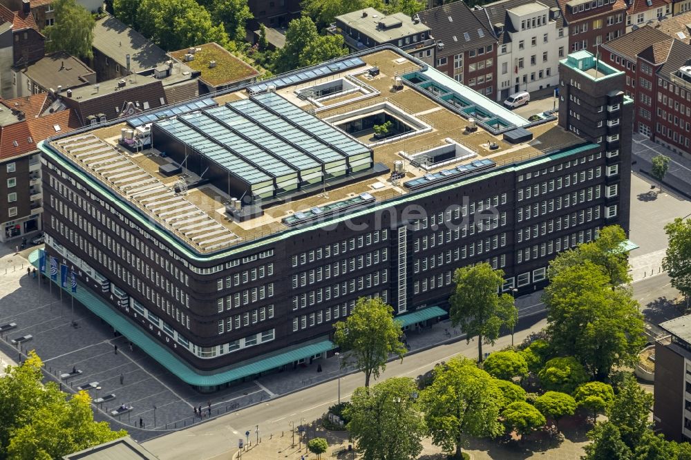 Luftaufnahme Gelsenkirchen - Fertig umgebautes Hans-Sachs-Haus , dem Rathaus in Gelsenkirchen im Bundesland Nordrhein-Westfalen NRW