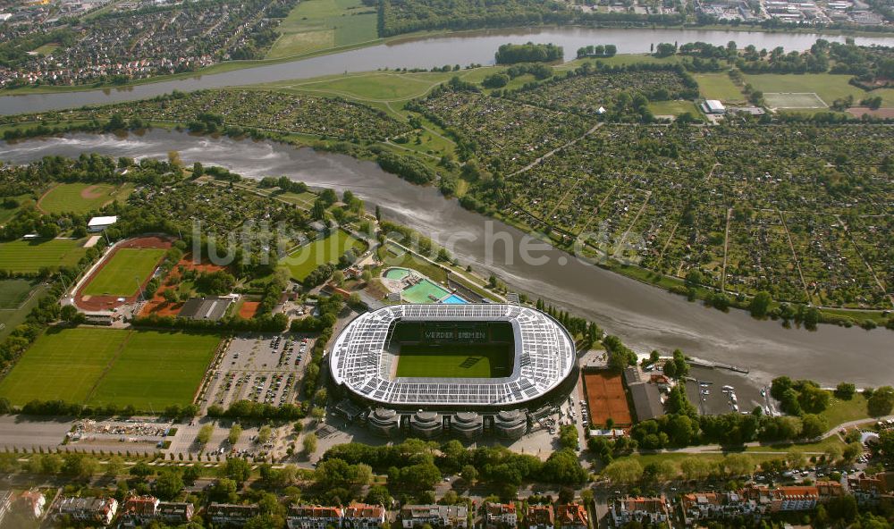 Bremen aus der Vogelperspektive: Fertig umgebautes Weserstadion Bremen