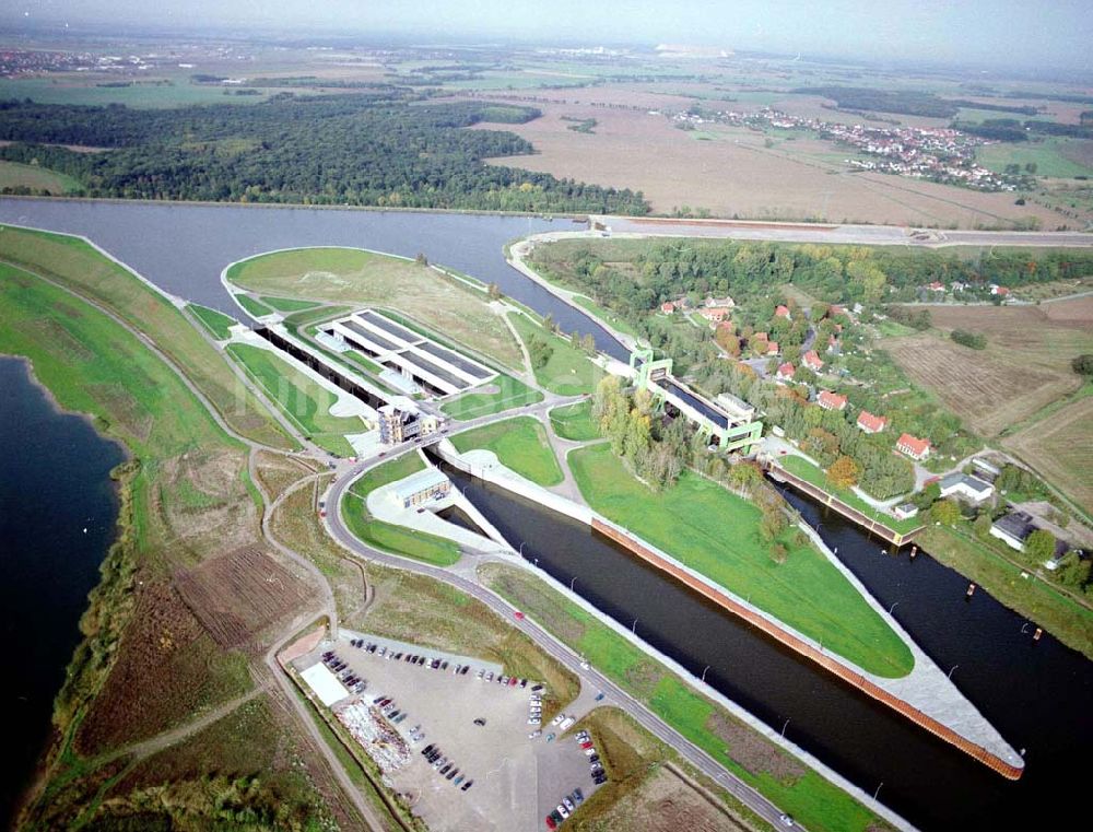 Rothensee von oben - Fertige Doppelsparschleuse Rothensee.