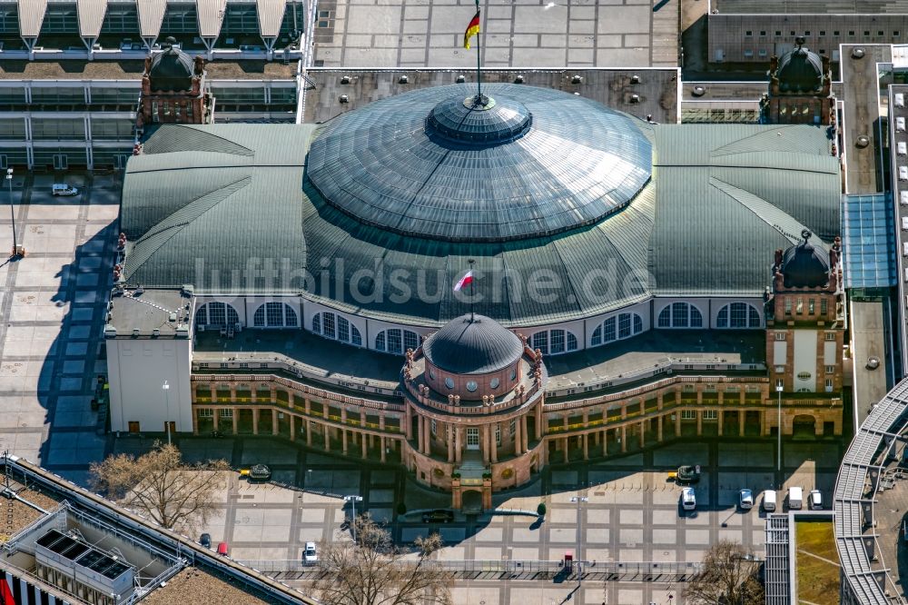 Luftaufnahme Frankfurt am Main - Festhalle Frankfurt an der Friedrich-Ebert-Anlage in Frankfurt am Main im Bundesland Hessen, Deutschland