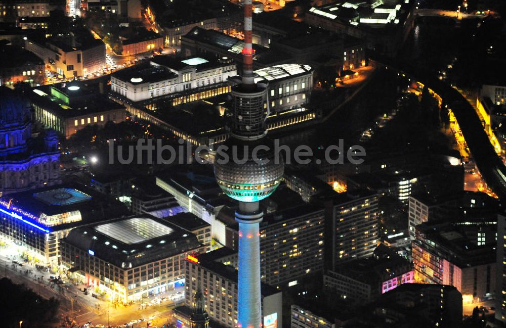 Berlin aus der Vogelperspektive: Festival of Lights Berliner Fernsehturm