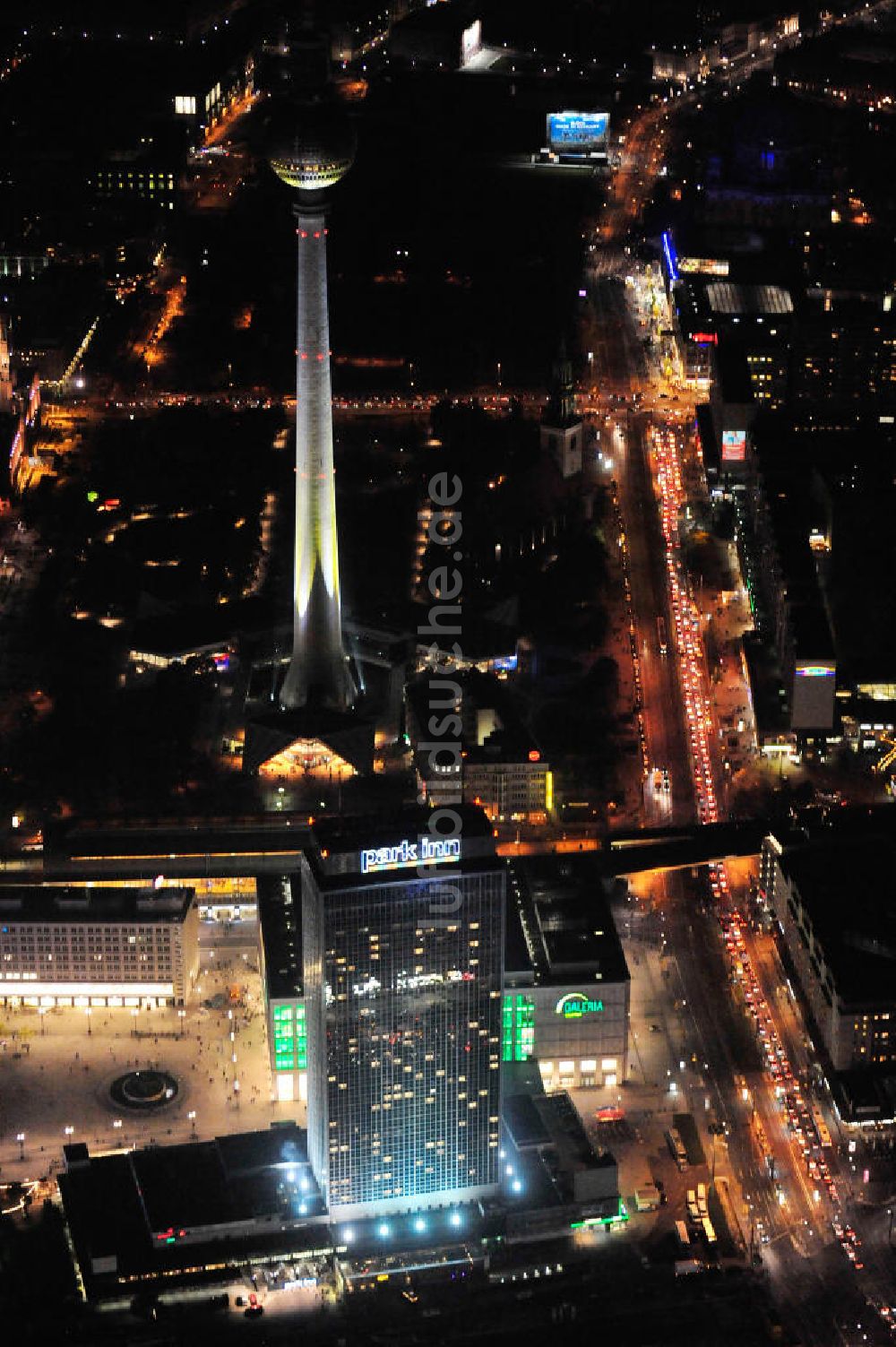 Luftaufnahme Berlin - Festival of Lights Berliner Fernsehturm