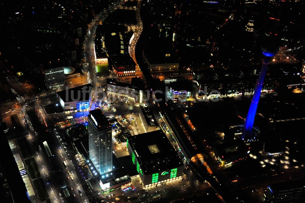 Berlin aus der Vogelperspektive: Festival of Lights im Stadtzentrum der Hauptstadt Berlin